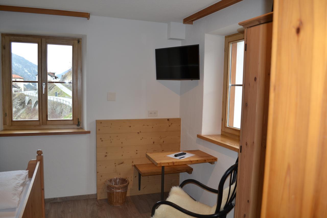 B&B Chasa Arfusch 아르데츠 외부 사진