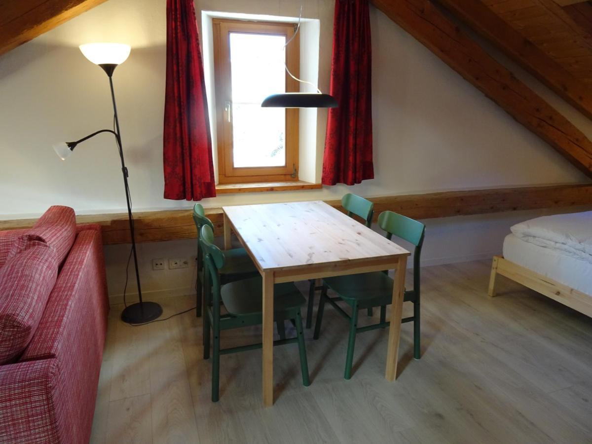 B&B Chasa Arfusch 아르데츠 외부 사진