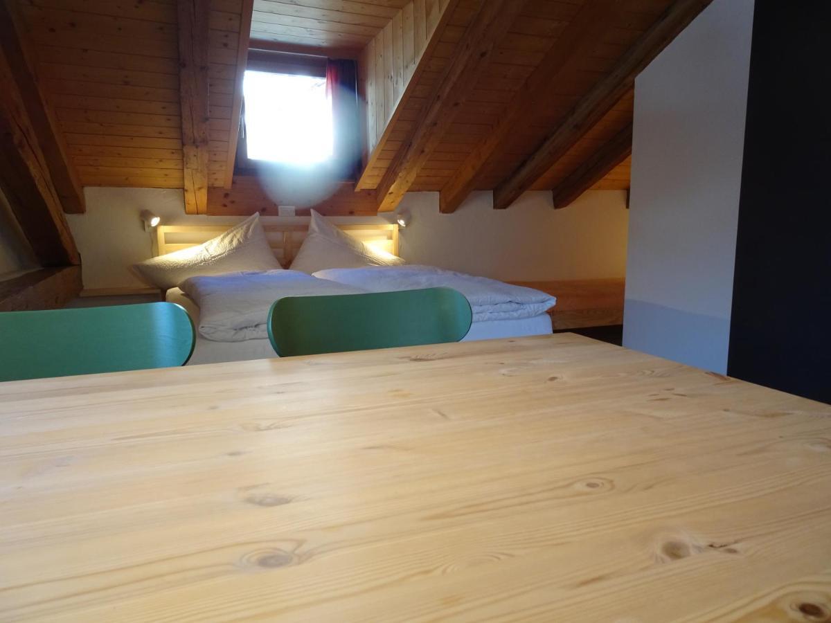 B&B Chasa Arfusch 아르데츠 외부 사진